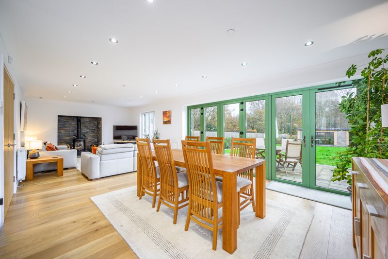 Dining/Sitting Room- click for photo gallery